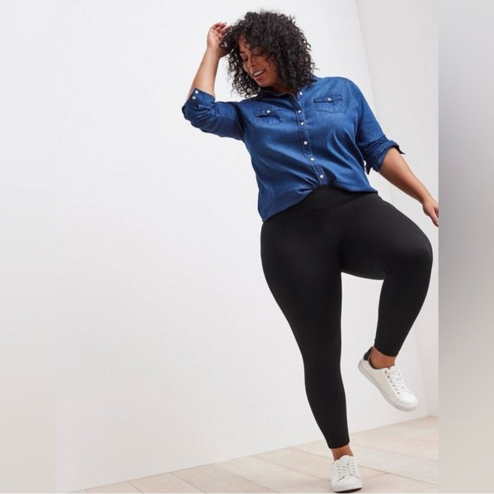 Studio by Torrid Black Capri Stretch Thick Waistband Leggings Pants Size 3R #234